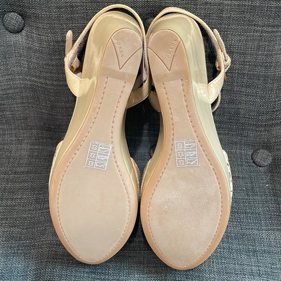 NWOT PRADA SPORT Patent Leather Sandals - Picture 5 of 12